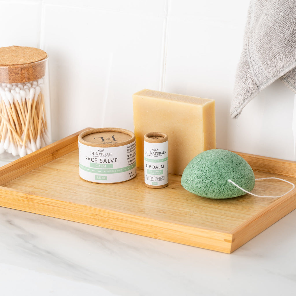 Essentials Skin Regimen Kit (4-Piece Set) image 9