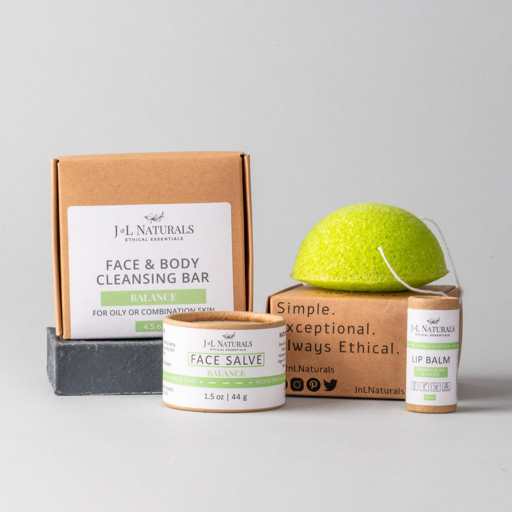 Essentials Skin Regimen Kit (4-Piece Set) image 6